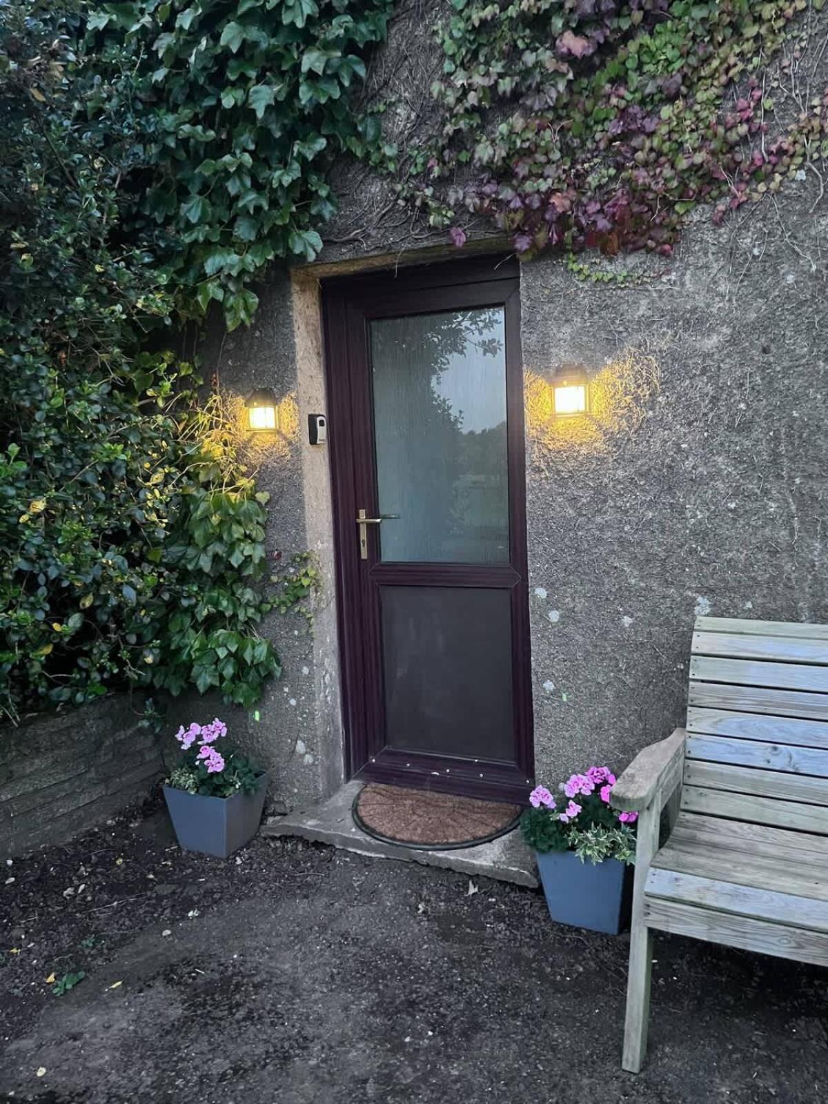 Farmhouse Apartment Saint Ishmaels  Eksteriør bilde